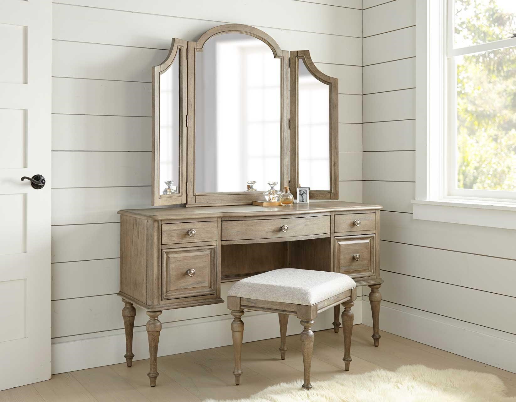 Steve Silver Highland Park SILVGRPHP900DD/MD/BD Vanity with Bench